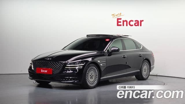 Genesis Electrified G80 2022 — фото 1 из 20