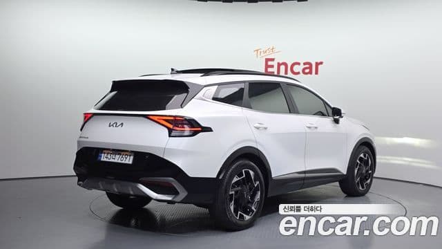 Kia Sportage 2023 — Şəkil 2/20