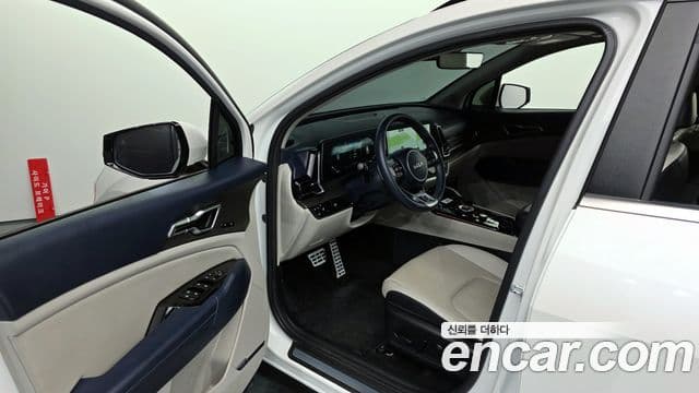Kia Sportage 2023 — Şəkil 10/20