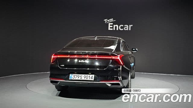 Kia K8 2023 — Photo 2/20