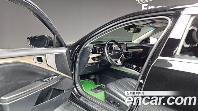Kia K8 2023 — Photo 11/20