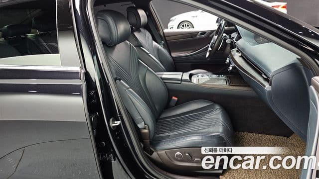 Genesis Electrified G80 2020 — Şəkil 10/20