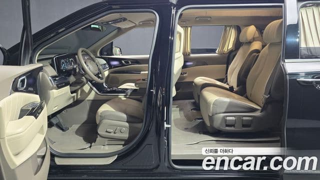 Kia Carnival 2022 — Şəkil 10/20