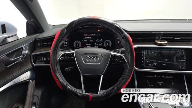 Audi A7 2020 — Фото 13/20