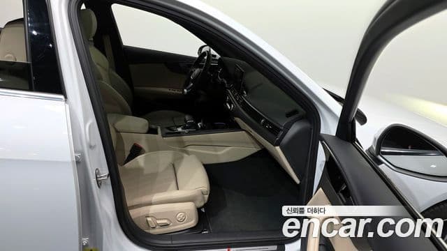 Audi A4 2022 — ფოტო 11/20