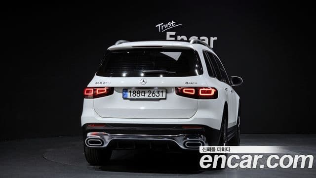 Mercedes-Benz GLB-Class 2022 — Şəkil 4/20