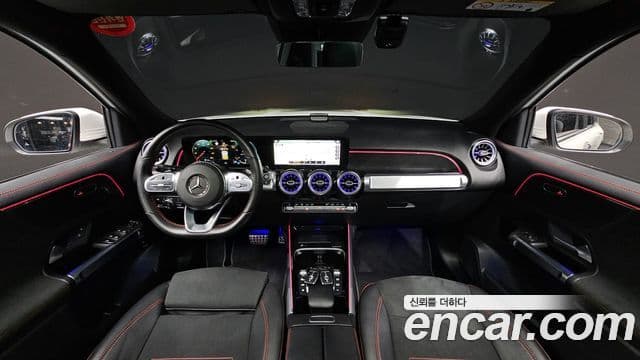 Mercedes-Benz GLB-Class 2022 — Şəkil 7/20