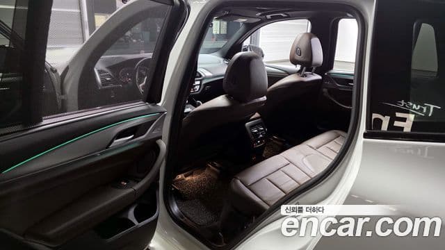 BMW X3 2021 — Şəkil 13/20