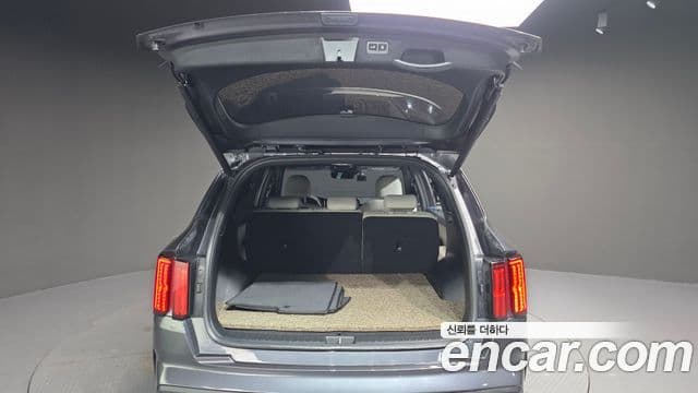Kia Sorento 2023 — Şəkil 20/20