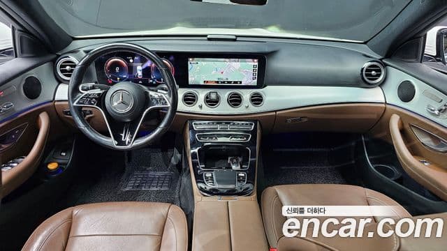 Mercedes-Benz E-Class 2020 — фото 7 из 20