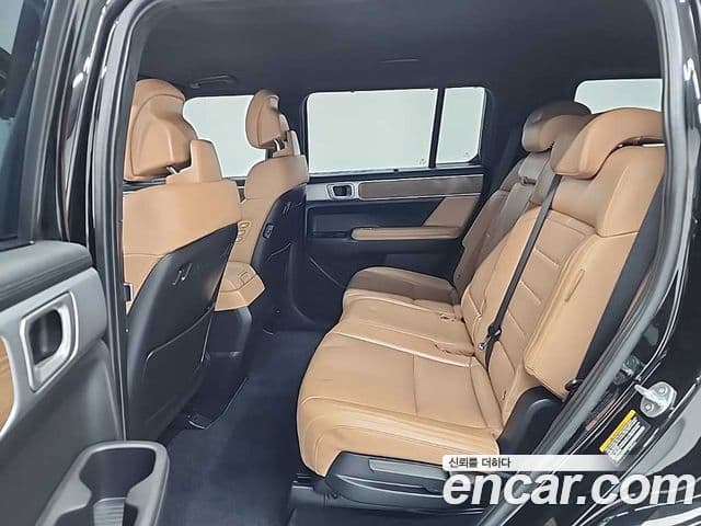 Hyundai Santa Fe 2023 — Şəkil 16/20