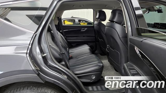 Genesis GV80 2020 — ფოტო 12/20