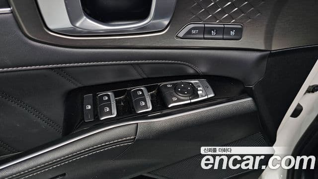 Kia Sorento 2021 — фото 18 из 20