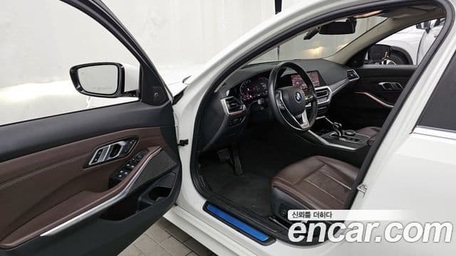 BMW 3 Series 2020 — Şəkil 10/20