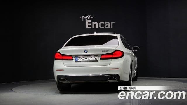 BMW 5 Series 2023 — Şəkil 4/20