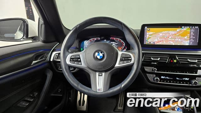 BMW 5 Series 2023 — Şəkil 13/20