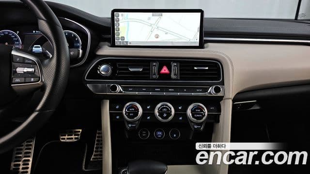 Genesis G70 2021 — Şəkil 14/20