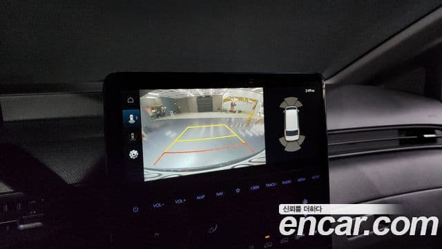 Hyundai Staria 2025 — ფოტო 15/20