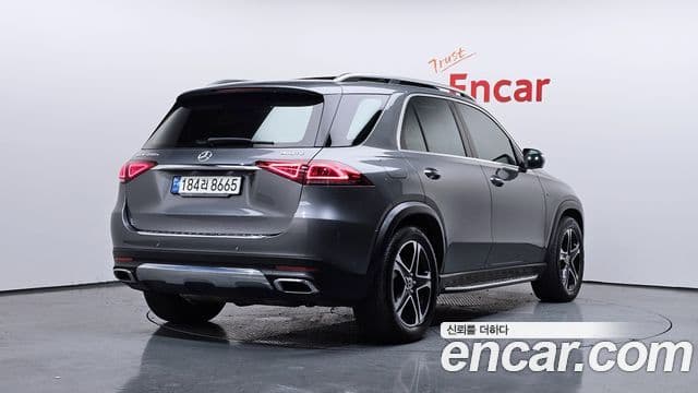 Mercedes-Benz GLE-Class 2021 — Şəkil 11/20