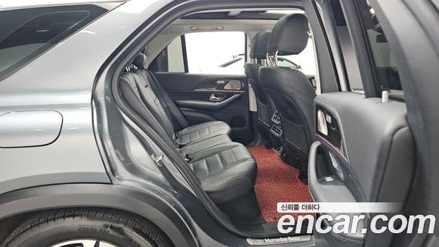 Mercedes-Benz GLE-Class 2021 — Şəkil 7/20