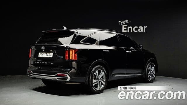 Kia Sorento 2021 — ფოტო 2/20