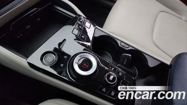 Kia Sportage 2022 — ფოტო 9/20