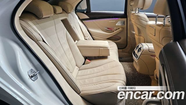Mercedes-Benz S-Class 2019 — ფოტო 13/19