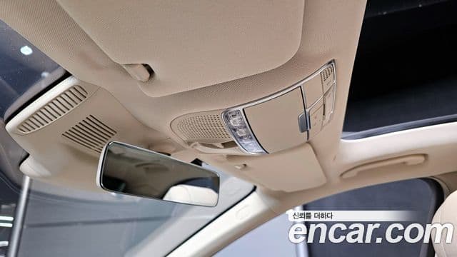Mercedes-Benz S-Class 2019 — ფოტო 16/19