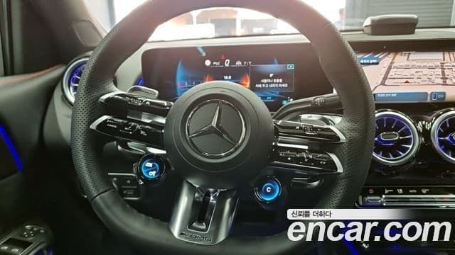 Mercedes-Benz GLB-Class 2025 — Şəkil 7/18