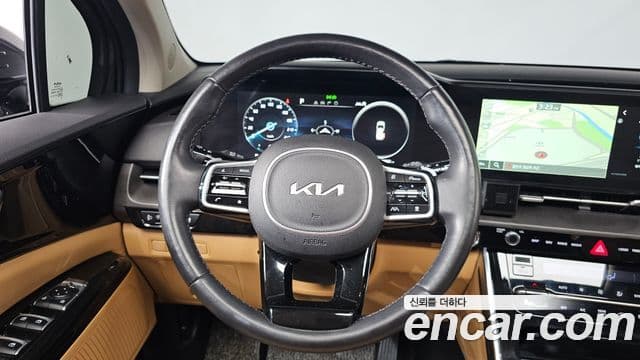 Kia Carnival 2022 — Şəkil 13/20