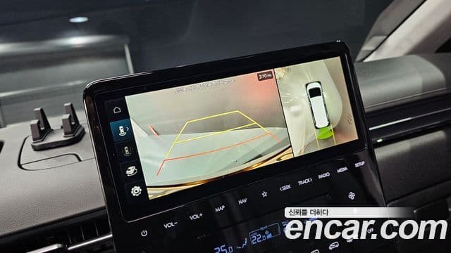 Hyundai Staria 2025 — Фото 15/20