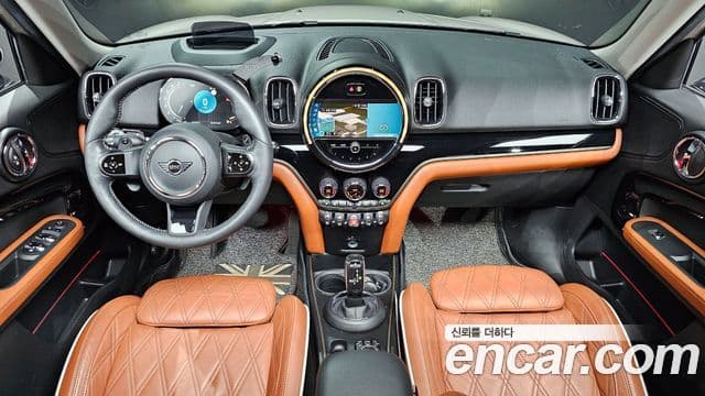 Mini Cooper S Countryman 2022 — Фото 7/20