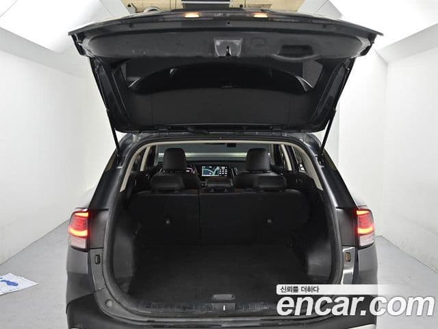 Kia Sportage 2024 — Şəkil 16/20