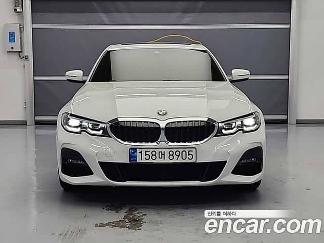BMW 3 Series, 2021
