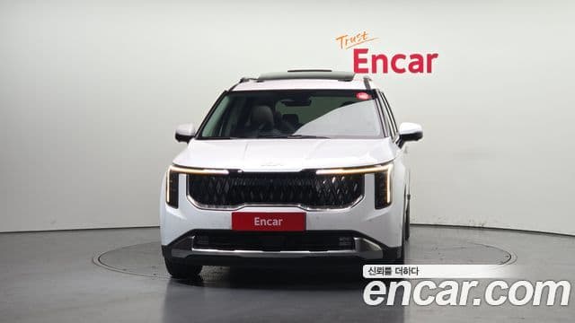 Kia Carnival 2024 — ფოტო 2/20