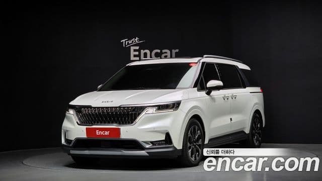 Kia Carnival 2021 — ფოტო 1/20