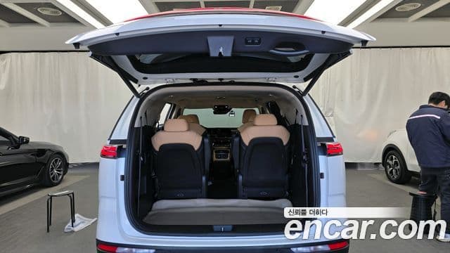 Kia Carnival 2021 — Şəkil 20/20
