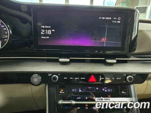 Kia Carnival 2021 — Şəkil 15/20