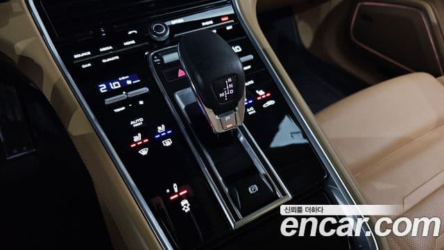 Porsche Panamera 2020 — Şəkil 9/20