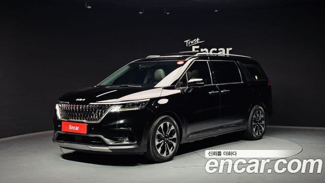 Kia Carnival 2022 — ფოტო 1/20