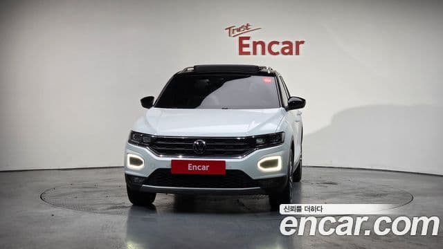 Volkswagen T-Roc 2021 — ფოტო 2/20