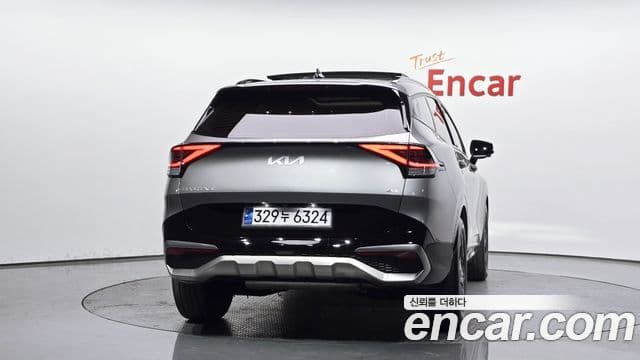 Kia Sportage 2021 — ფოტო 4/20