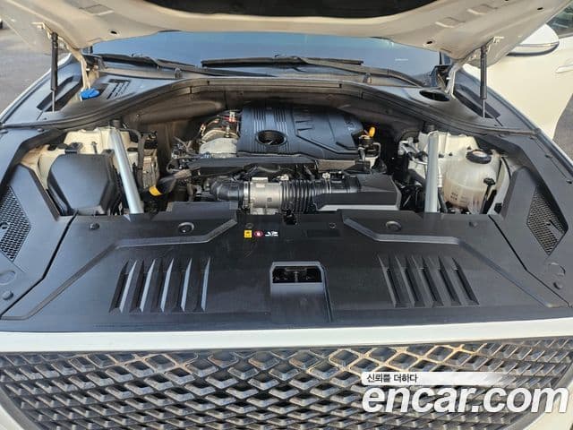 Genesis GV70 2021 — Photo 10/20