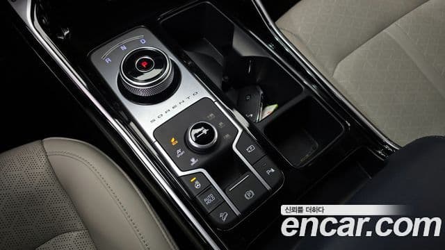 Kia Sorento 2022 — ფოტო 9/20