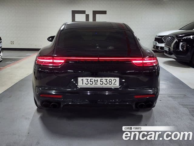 Porsche Panamera 2020 — Photo 16/20