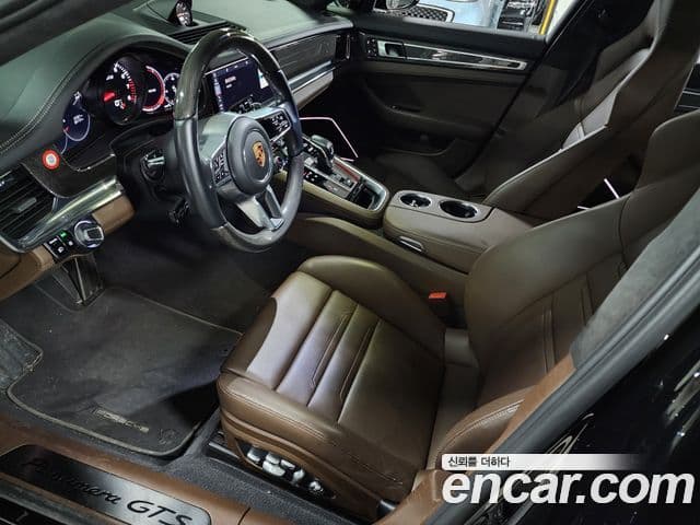 Porsche Panamera 2020 — Photo 14/20