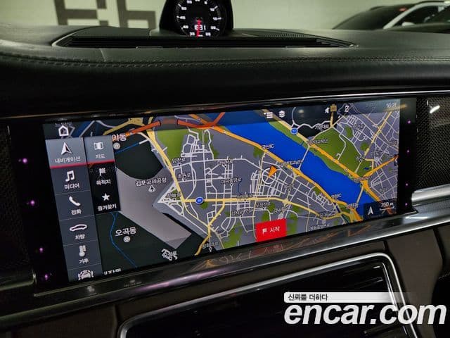 Porsche Panamera 2020 — Photo 17/20