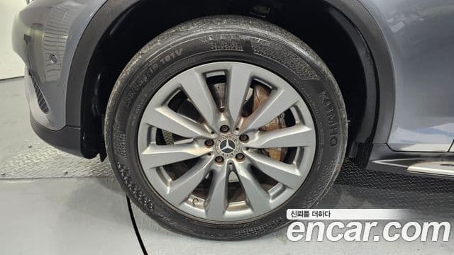 Mercedes-Benz GLC-Class 2019 — ფოტო 5/20