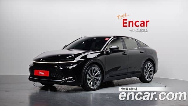 Toyota Crown Crossover, 2023