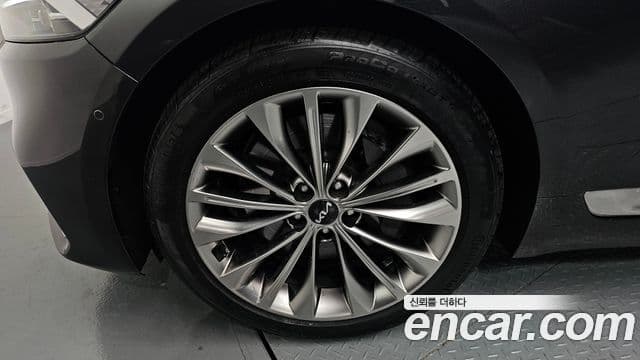 Kia The K9 2022 — ფოტო 5/20